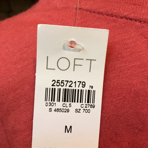 NWT LOFT Flutter Sleeves Embroidered Top Size M - Picture 7 of 7